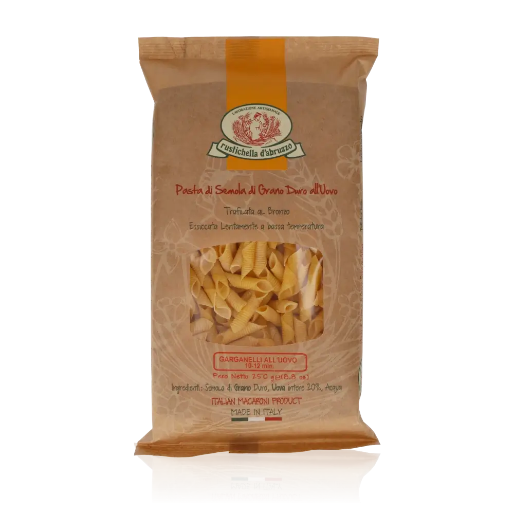 Feinkost: Rustichella d'Abruzzo Garganelli all'uovo Pasta-Packung.