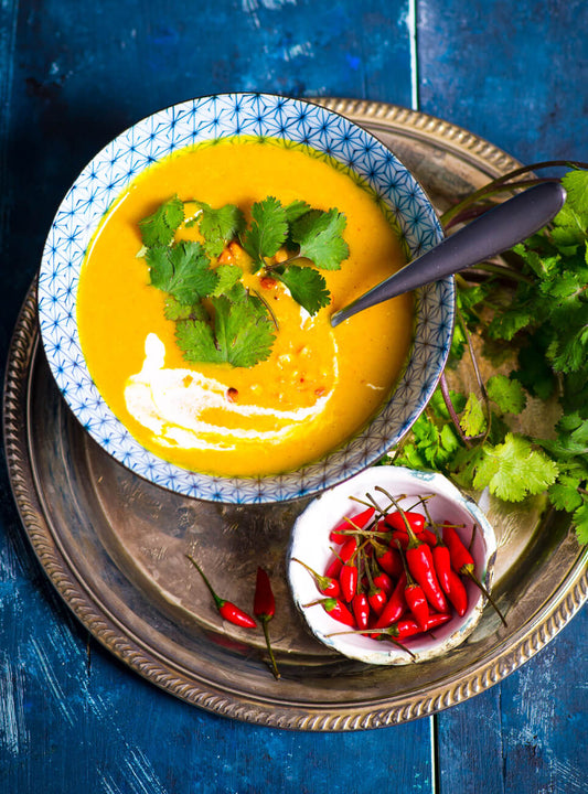 Scharfe Kürbissuppe mit Safran