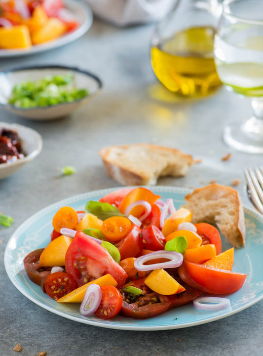 Tomaten-Pfirsich-Salat mit Vanille-Dressing