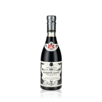 Flasche Giuseppe Giusti Aceto Balsamico di Modena.