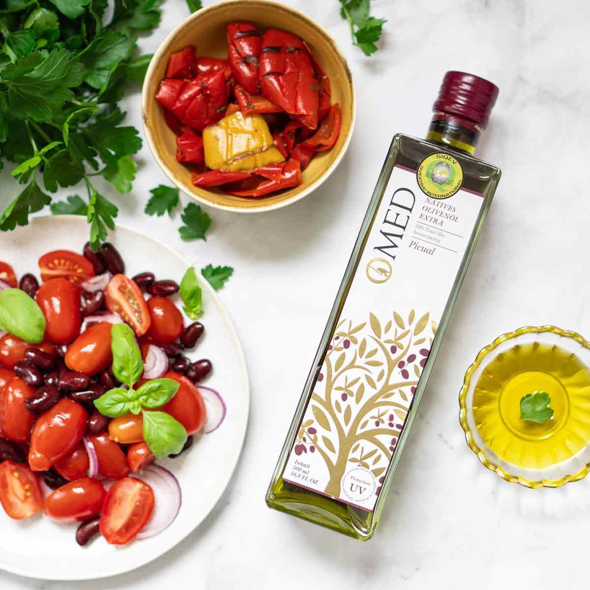 O-MED Picual Olivenöl mit Salat