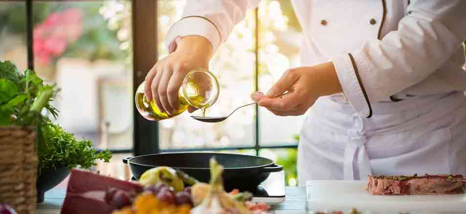 Olivenöl zum Braten: gesund, hitzestabil und lecker